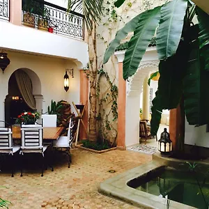 4* Couette-café Tawargit